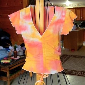 Antistar rainbow vneck